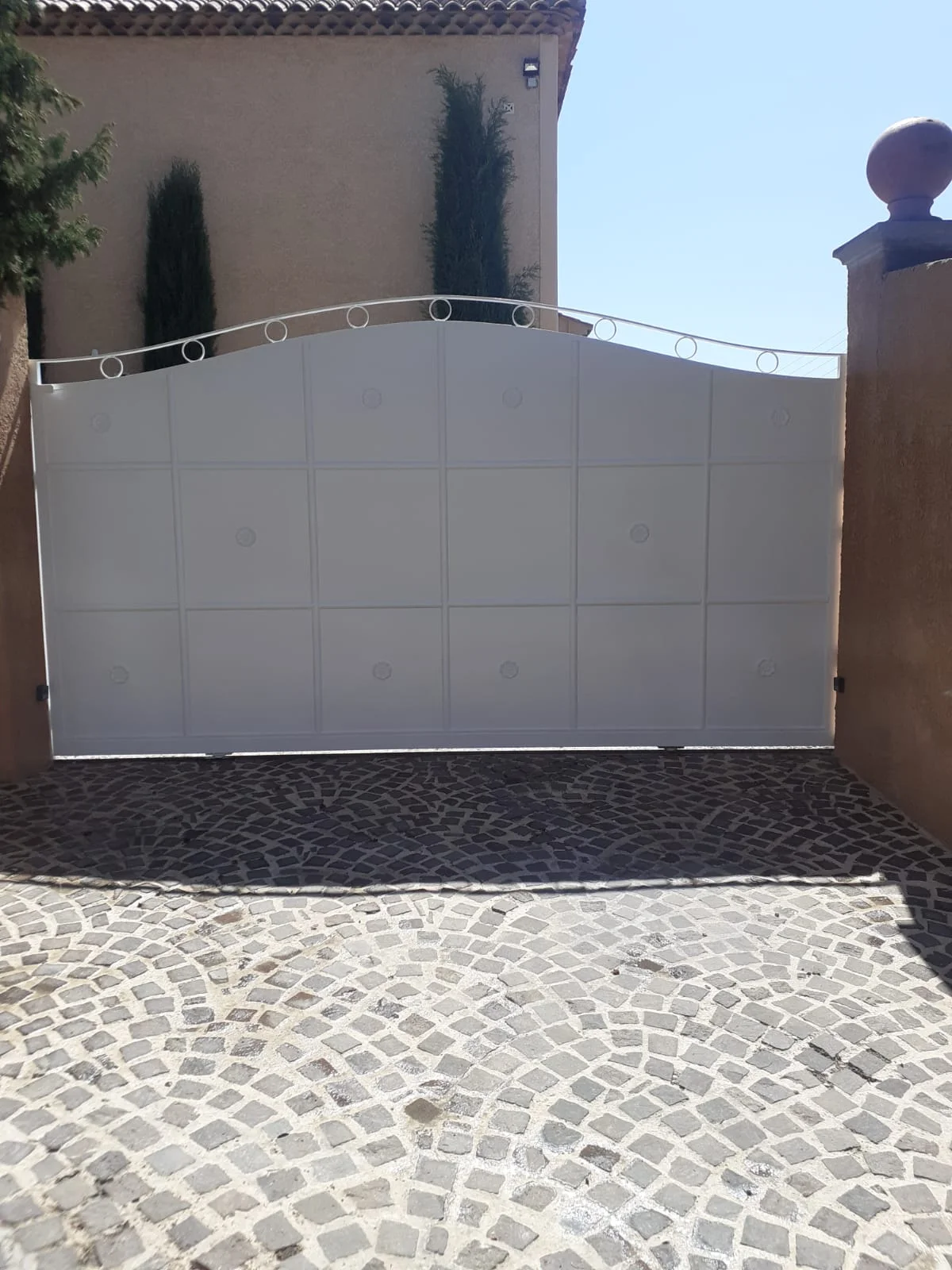 portail-avant après travaux