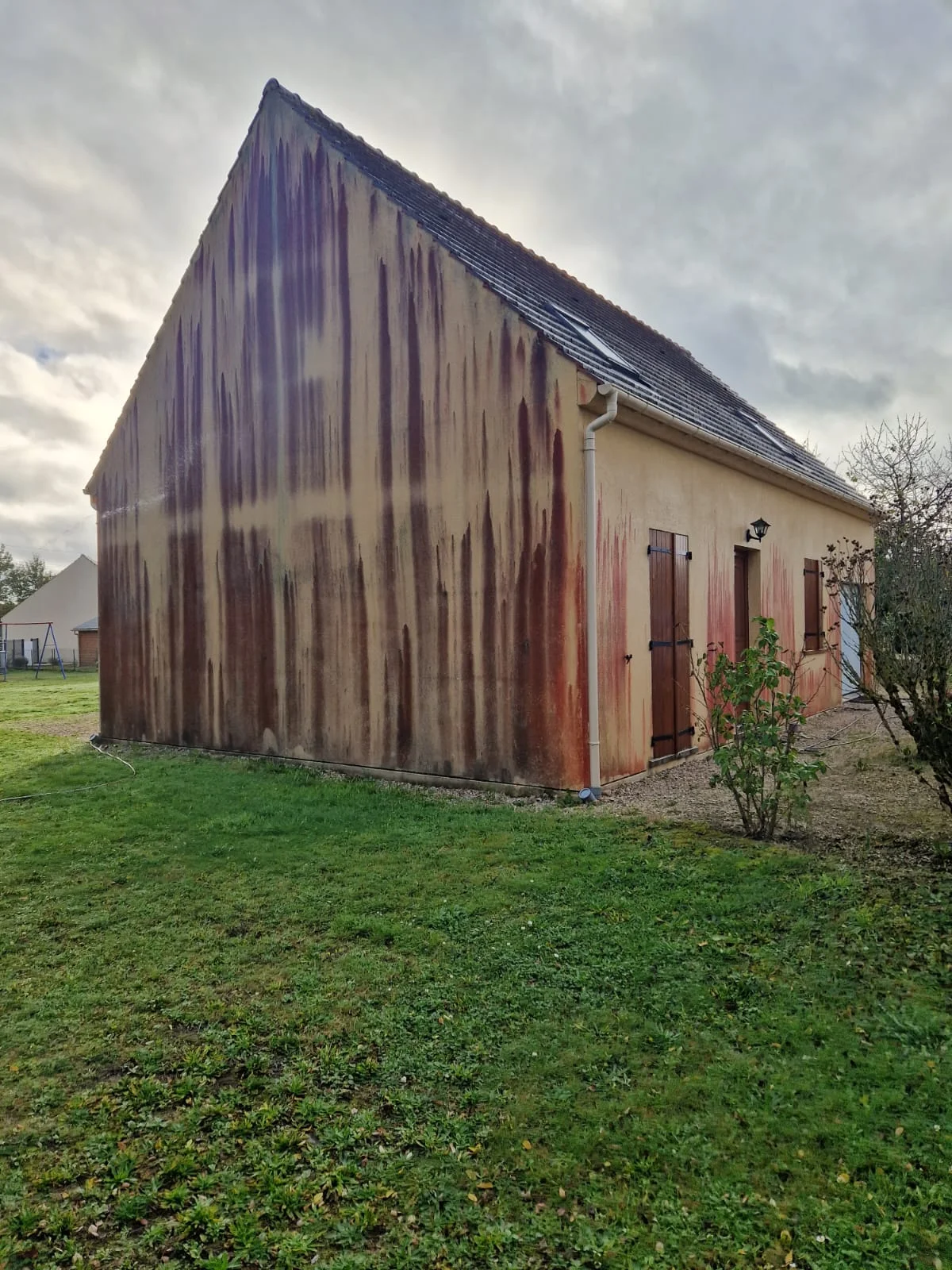 rouge-avant avant travaux